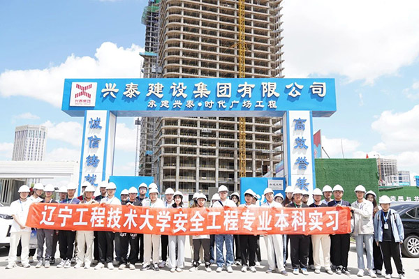 fcda3d47-51ea-4fbc-b6d6-a0bbe136425c fcda3d47-51ea-4fbc-b6d6-a0bbe136425c